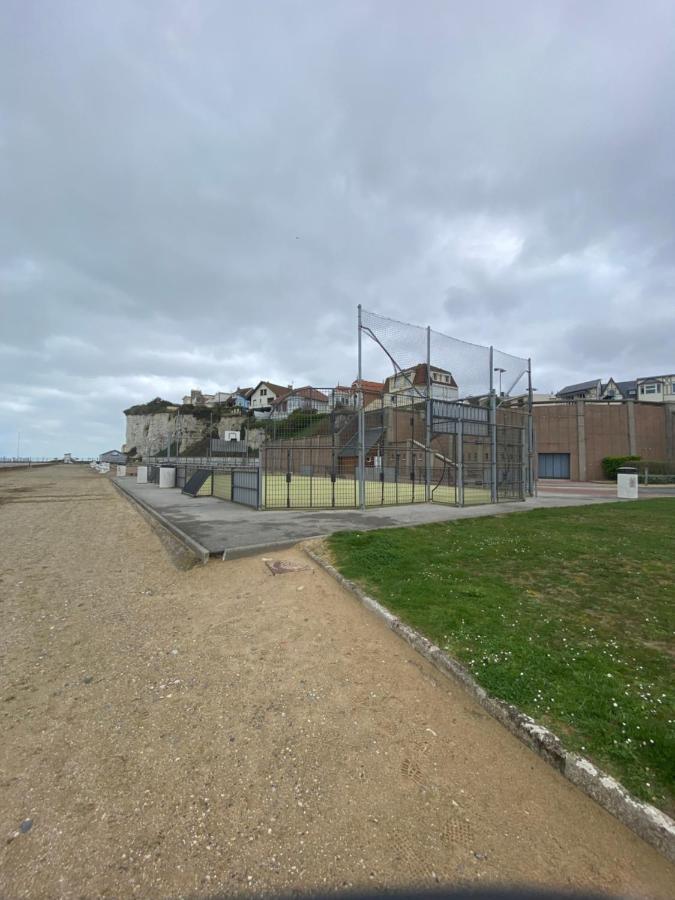 Les Cygnes De Criel-Sur-Mer Criel-sur-Mer Exterior foto